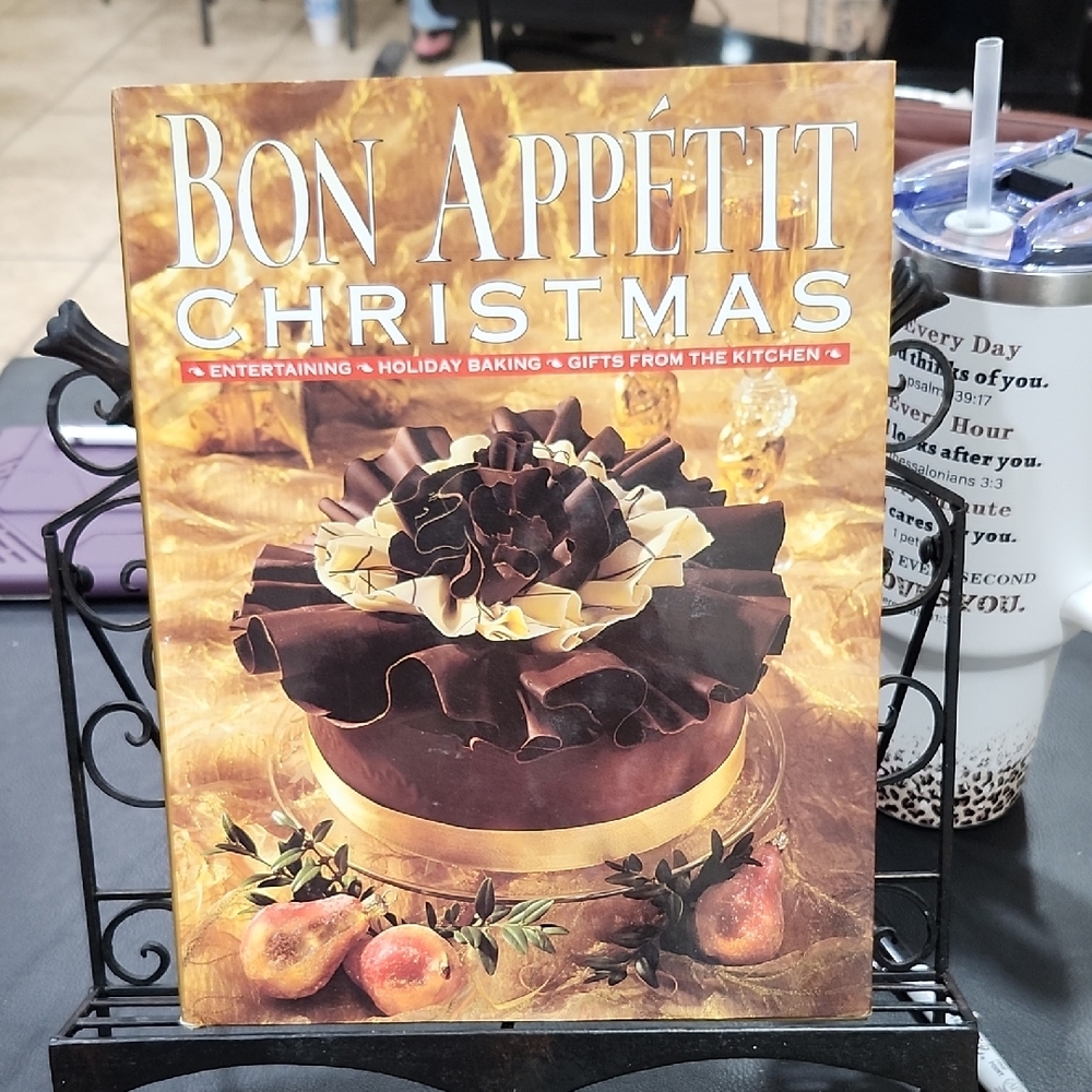 BON APPETIT CHRISTMAS COOKBOOK